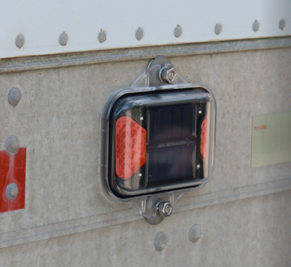 Solar Flitslamp van J.W. speaker