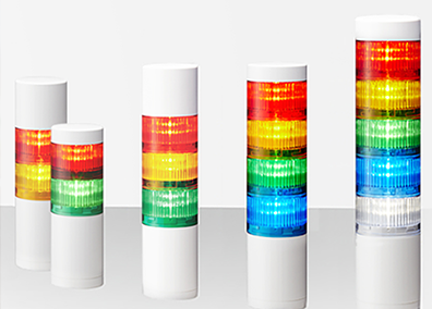 Siemens-technicus ontvangt materialen via SCS logistieke dienst